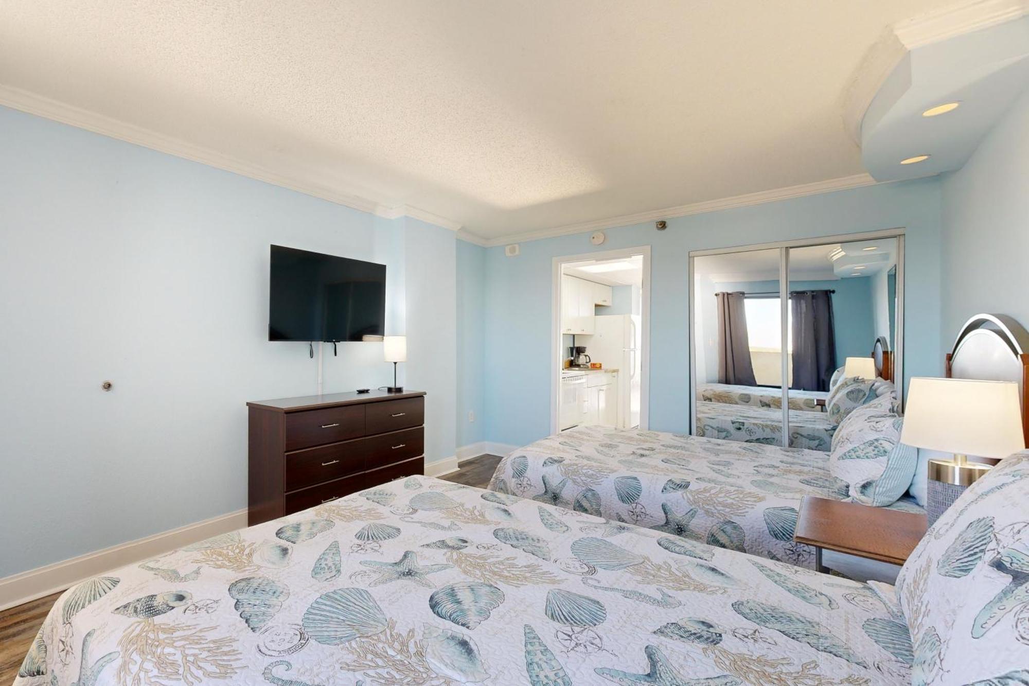 Here's Your 5 O'clock Somewhere Apartment *