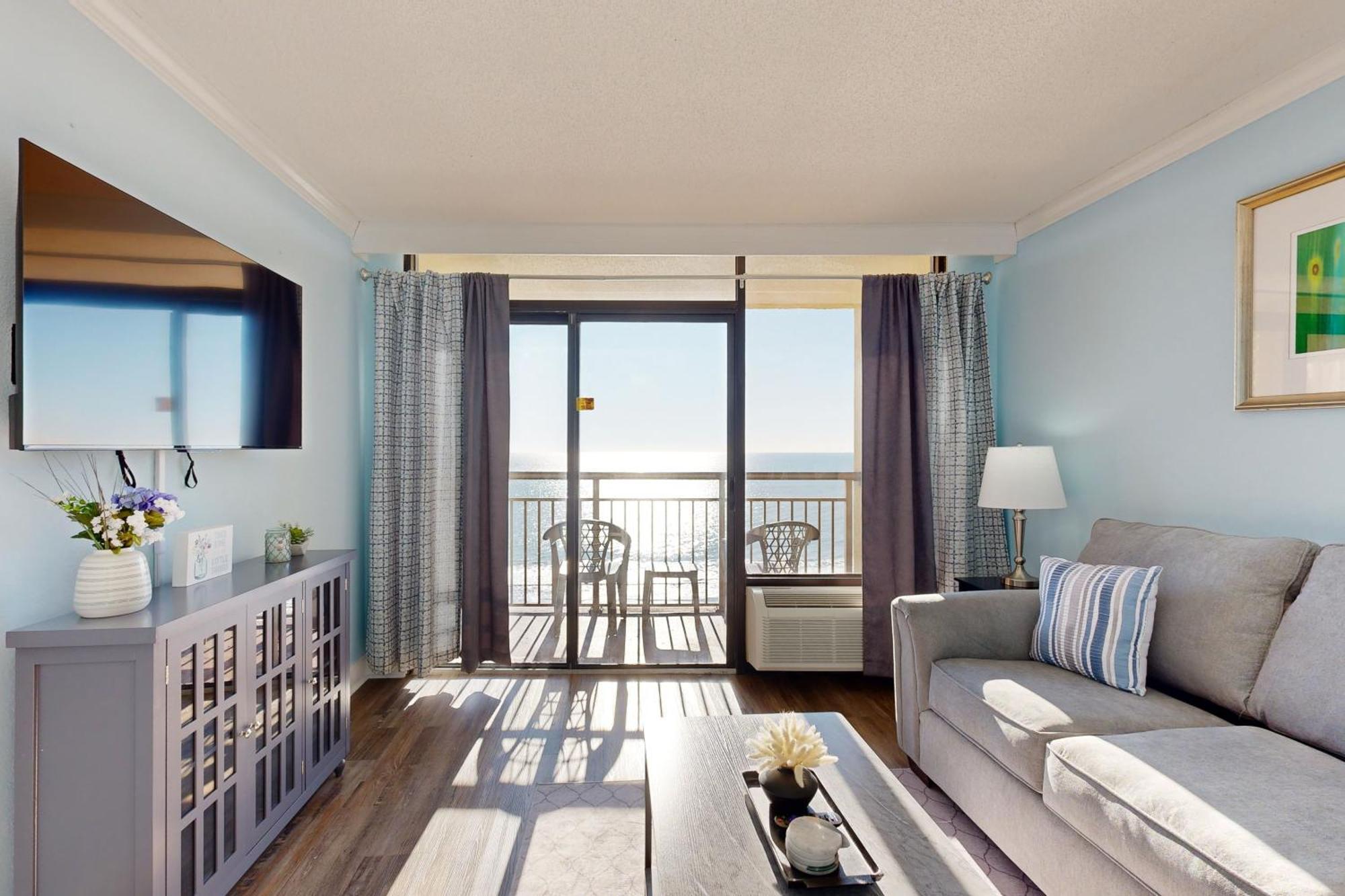 Here's Your 5 O'clock Somewhere Apartment