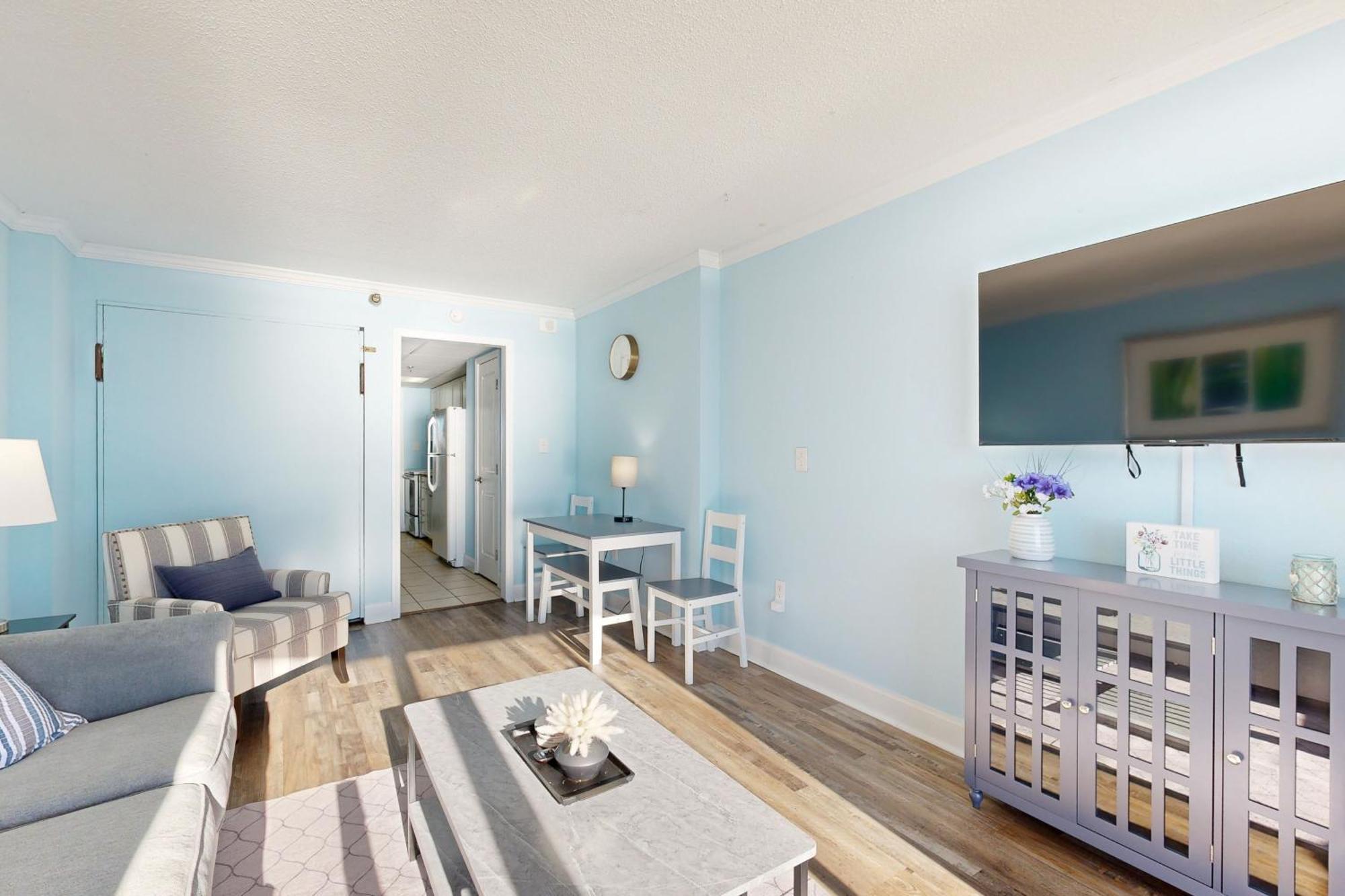 Apartment Here's Your 5 O'clock Somewhere