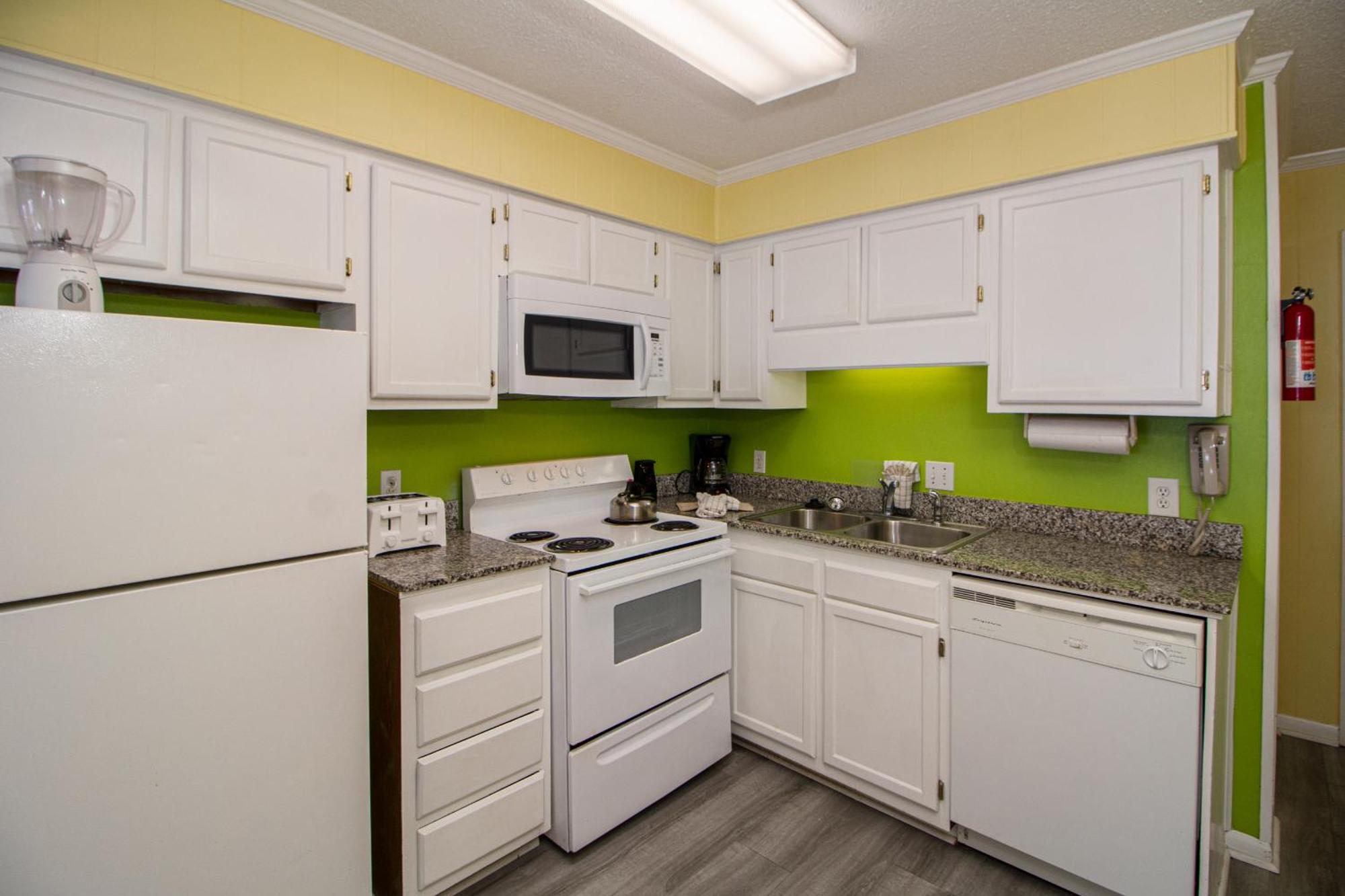 Ocean Forest Colony Aparthotel