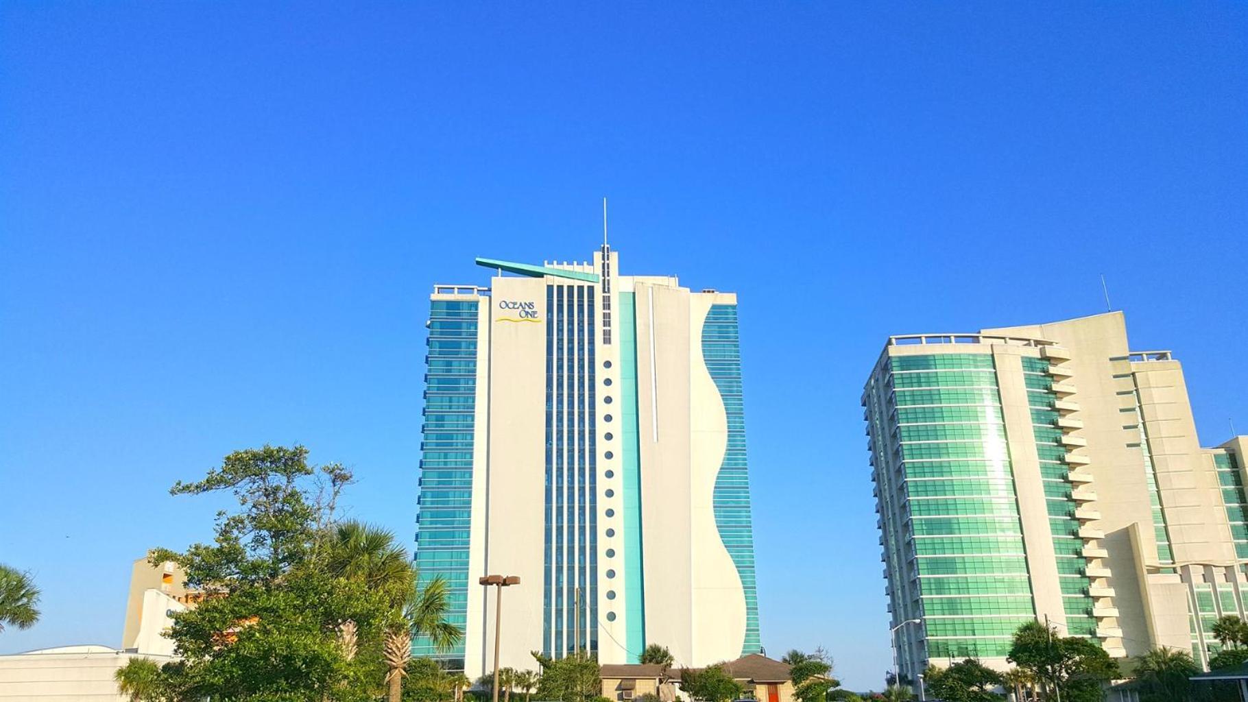 Oceanfront Myrtle Beach 2-Br Condo With Hot Tubs Aparthotel Myrtle Beach
