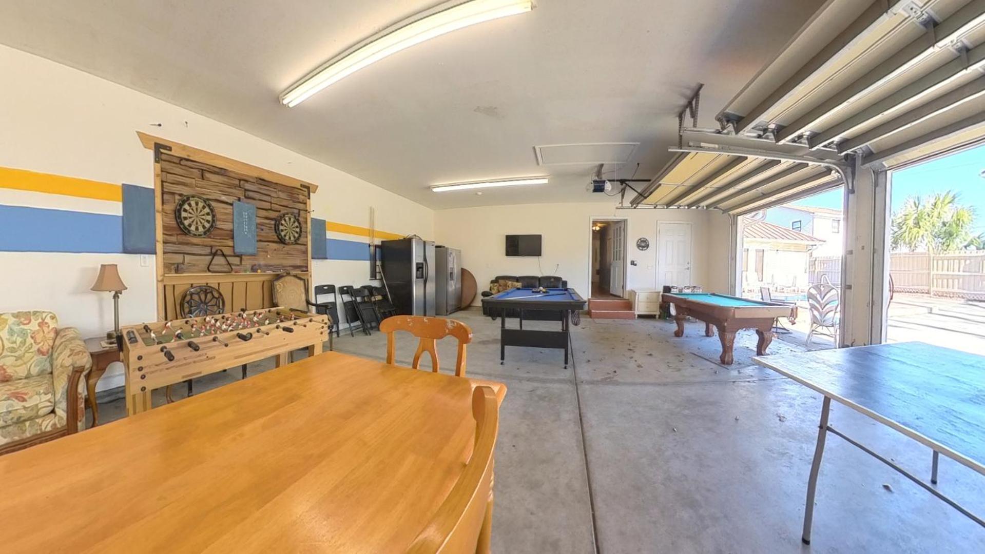 Holiday home Ocean View Villa: Chic Retreat With Private Pool And Rooftop Deck *
