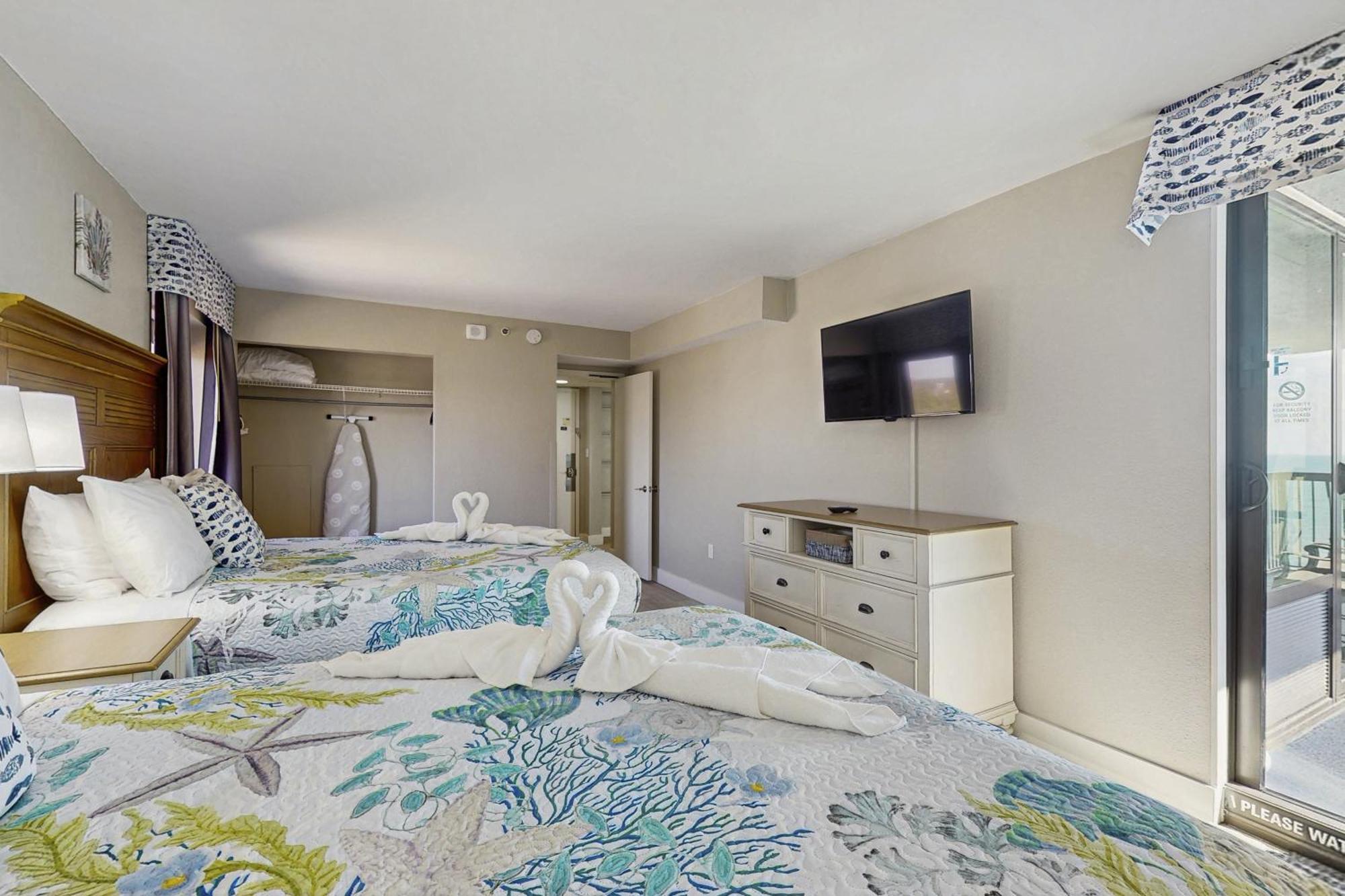 Compass Cove 871 Apartment