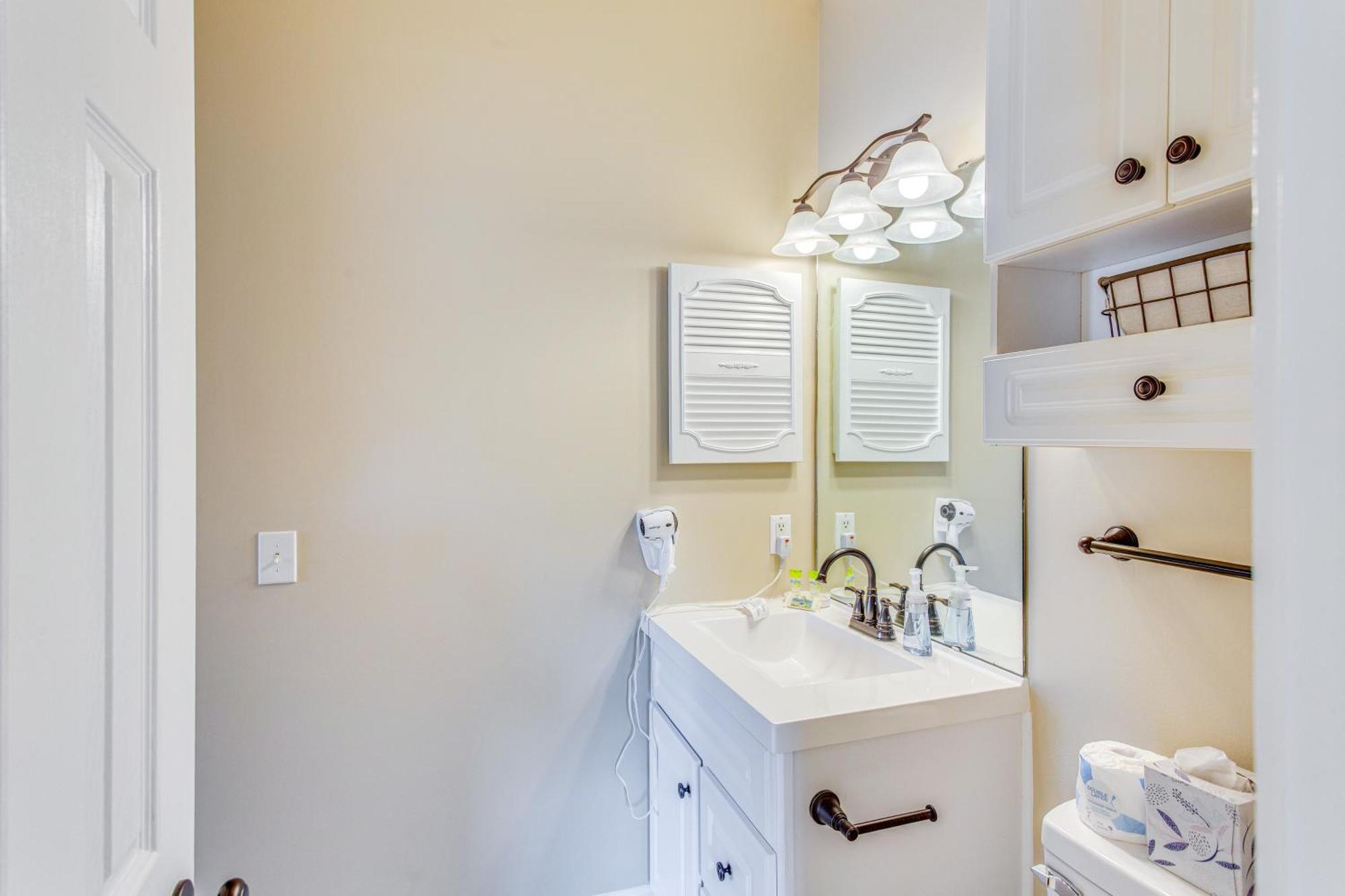 Pet-friendly Myrtle Escape With Pool Views! Apartment