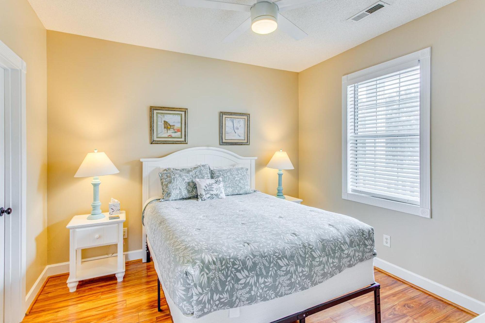 Apartment Pet-friendly Myrtle Escape With Pool Views! Myrtle Beach