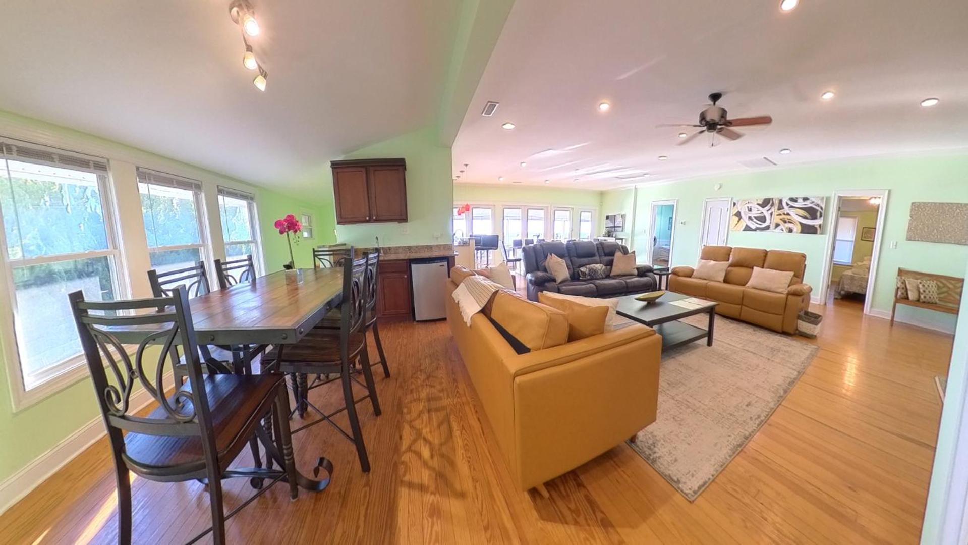 Holiday home Posh Oceanfront Oasis: Private Pool, & Game Myrtle Beach
