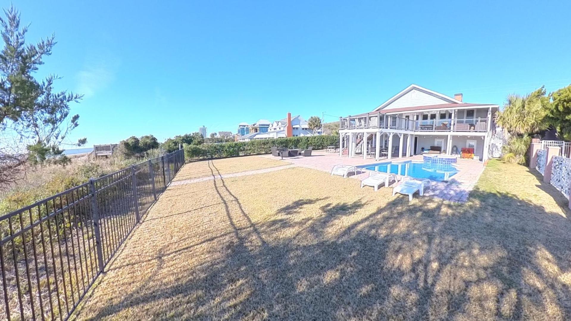 Posh Oceanfront Oasis: Private Pool, & Game