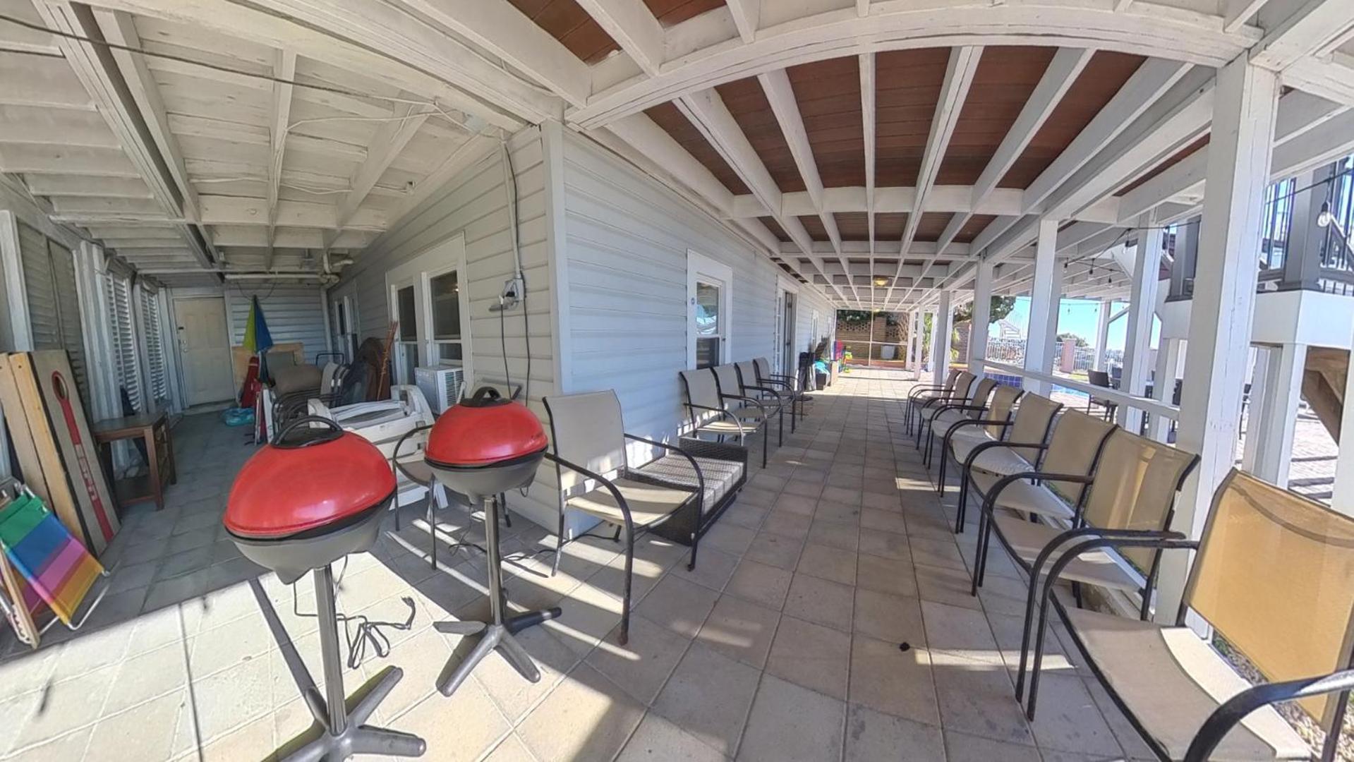 Holiday home Posh Oceanfront Oasis: Private Pool, & Game *