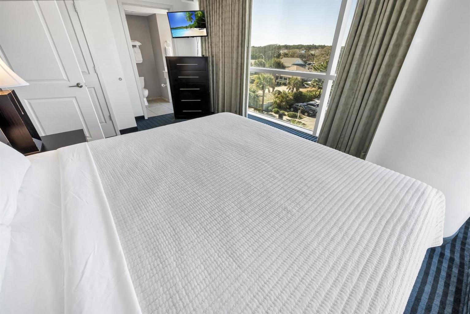 Aparthotel Oceanfront Myrtle Beach 2-Br Condo With Hot Tubs *