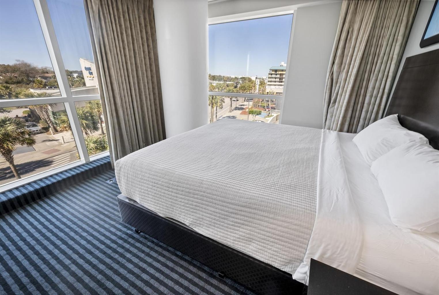Oceanfront Myrtle Beach 2-Br Condo With Hot Tubs Aparthotel Myrtle Beach
