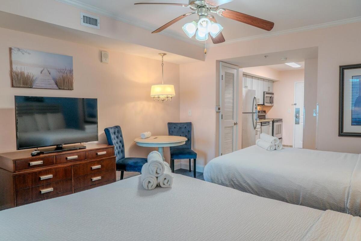 Towers On The Grove 724 Direct Oceanfront Sleeps 6 Guests *