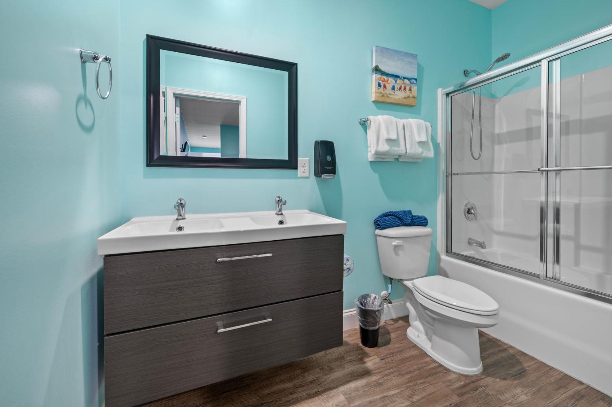 204 Unit B By Together