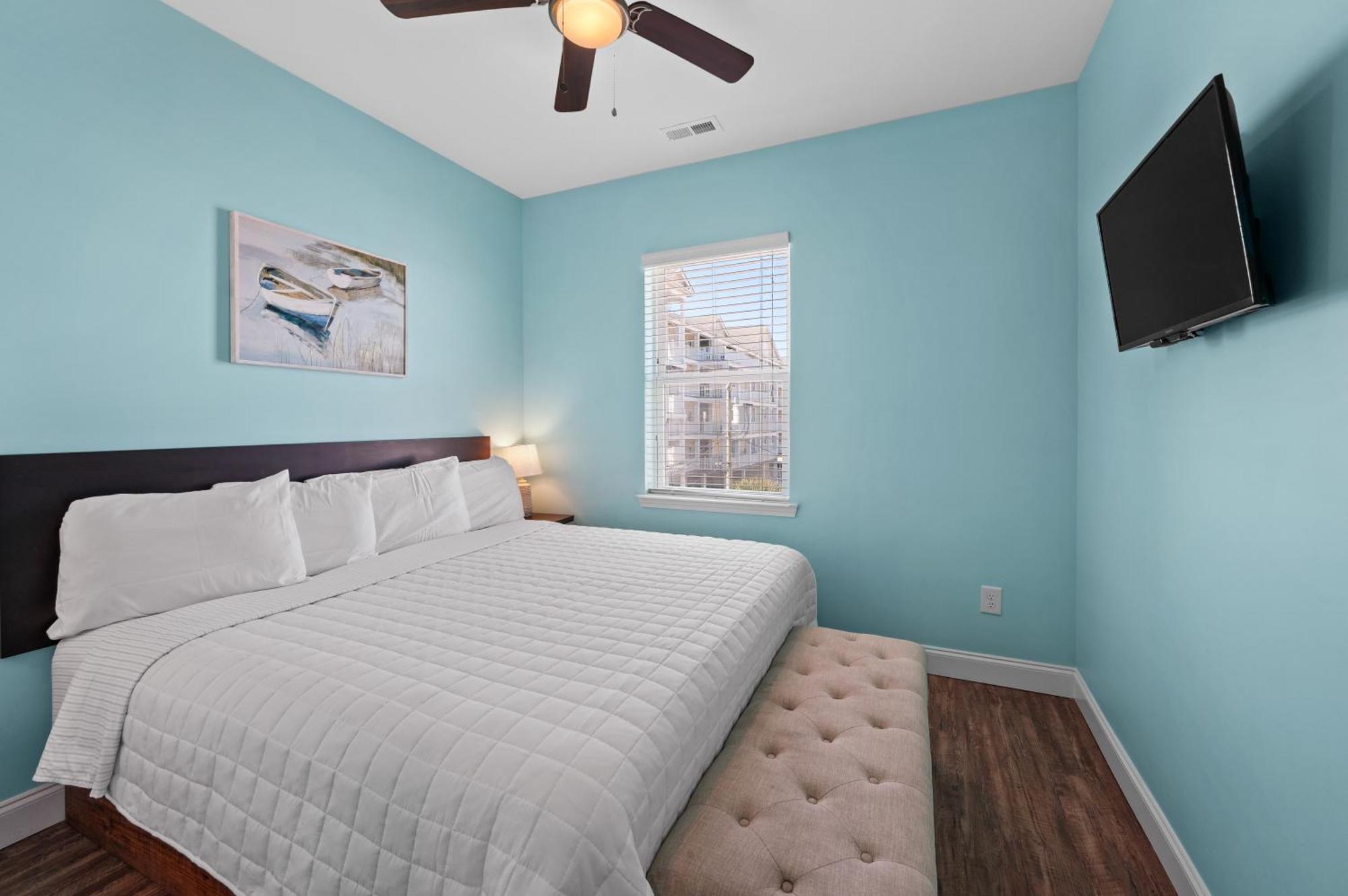 204 Unit B By Together *