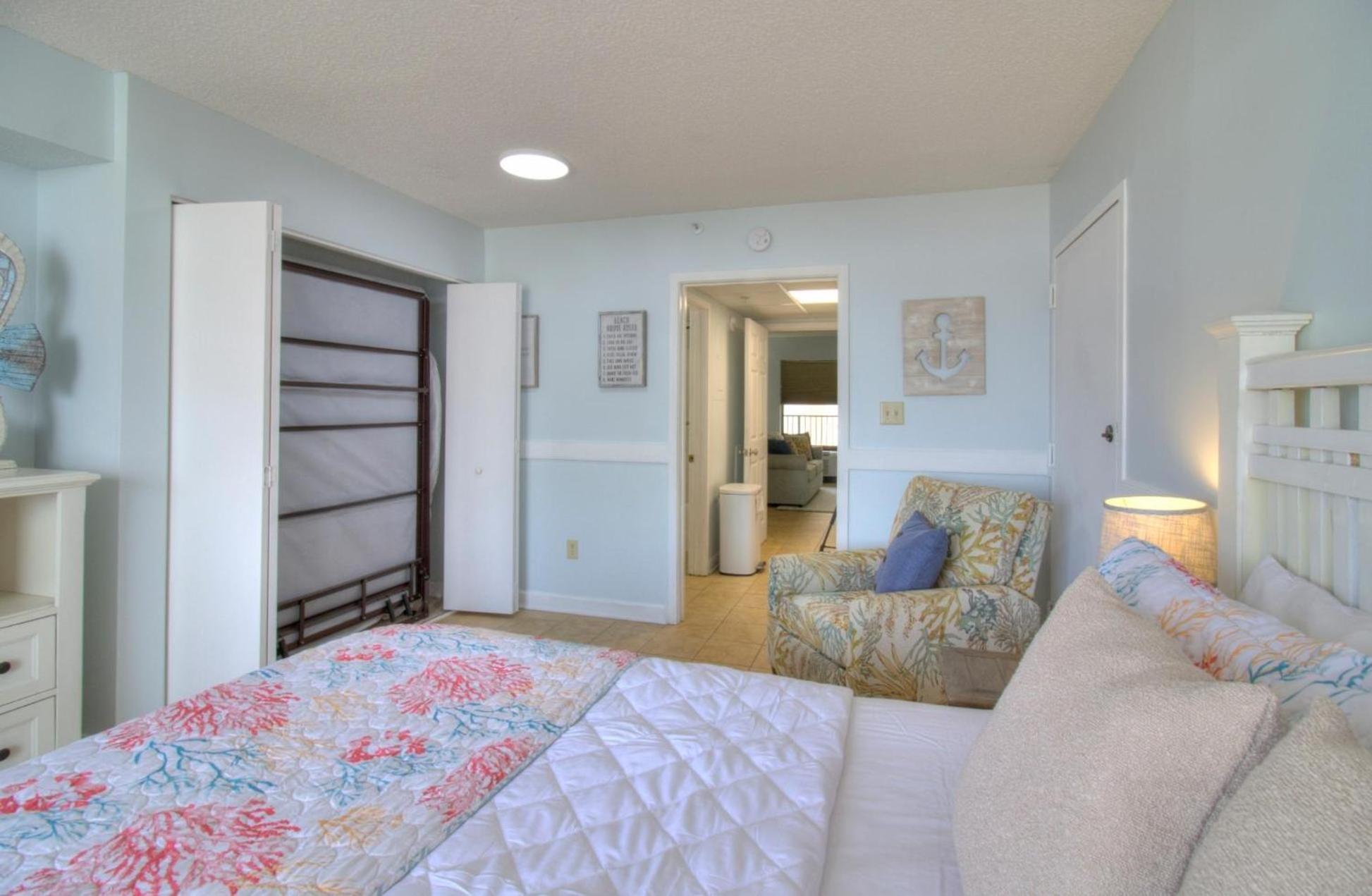 Verandas - 808 Holiday home *