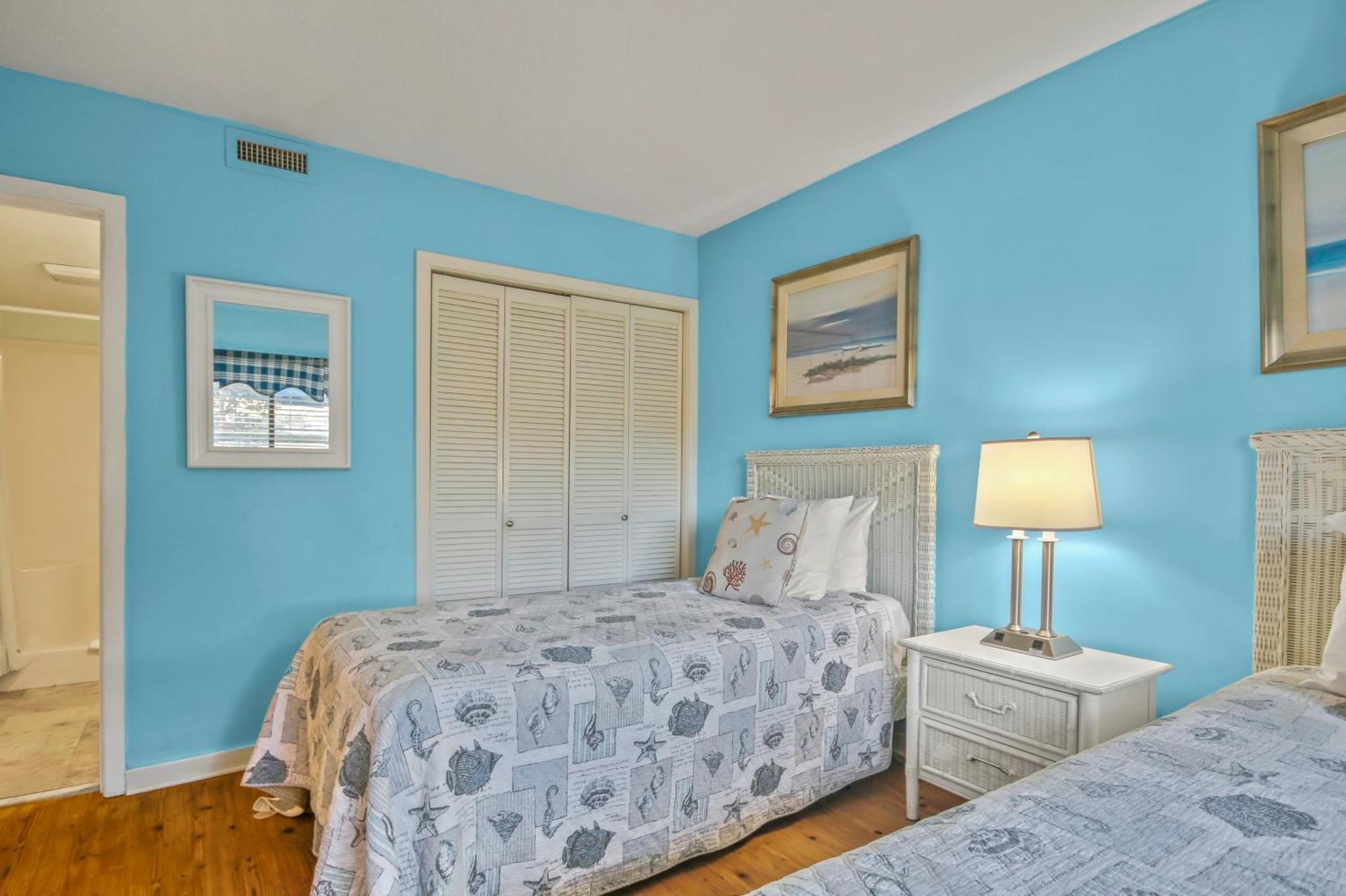 Apartment Ocean Creek Plantation D-1 *