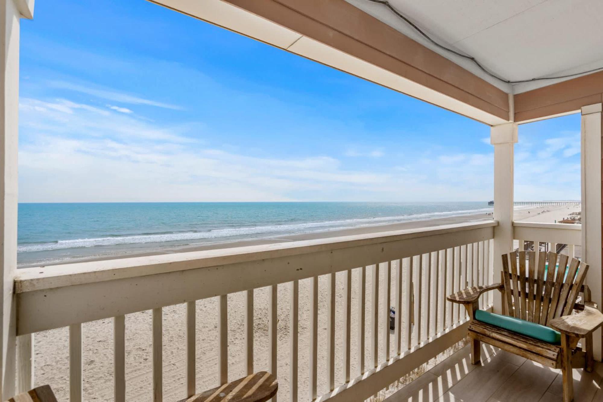 Duneside Oceanfront Paradise Unit 302 Holiday home Myrtle Beach