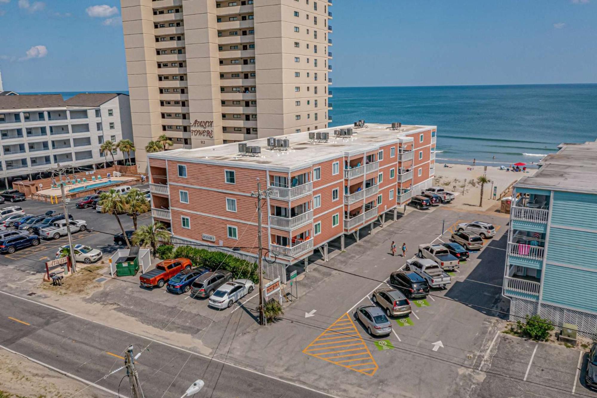 Duneside Oceanfront Paradise Unit 302 Holiday home Myrtle Beach