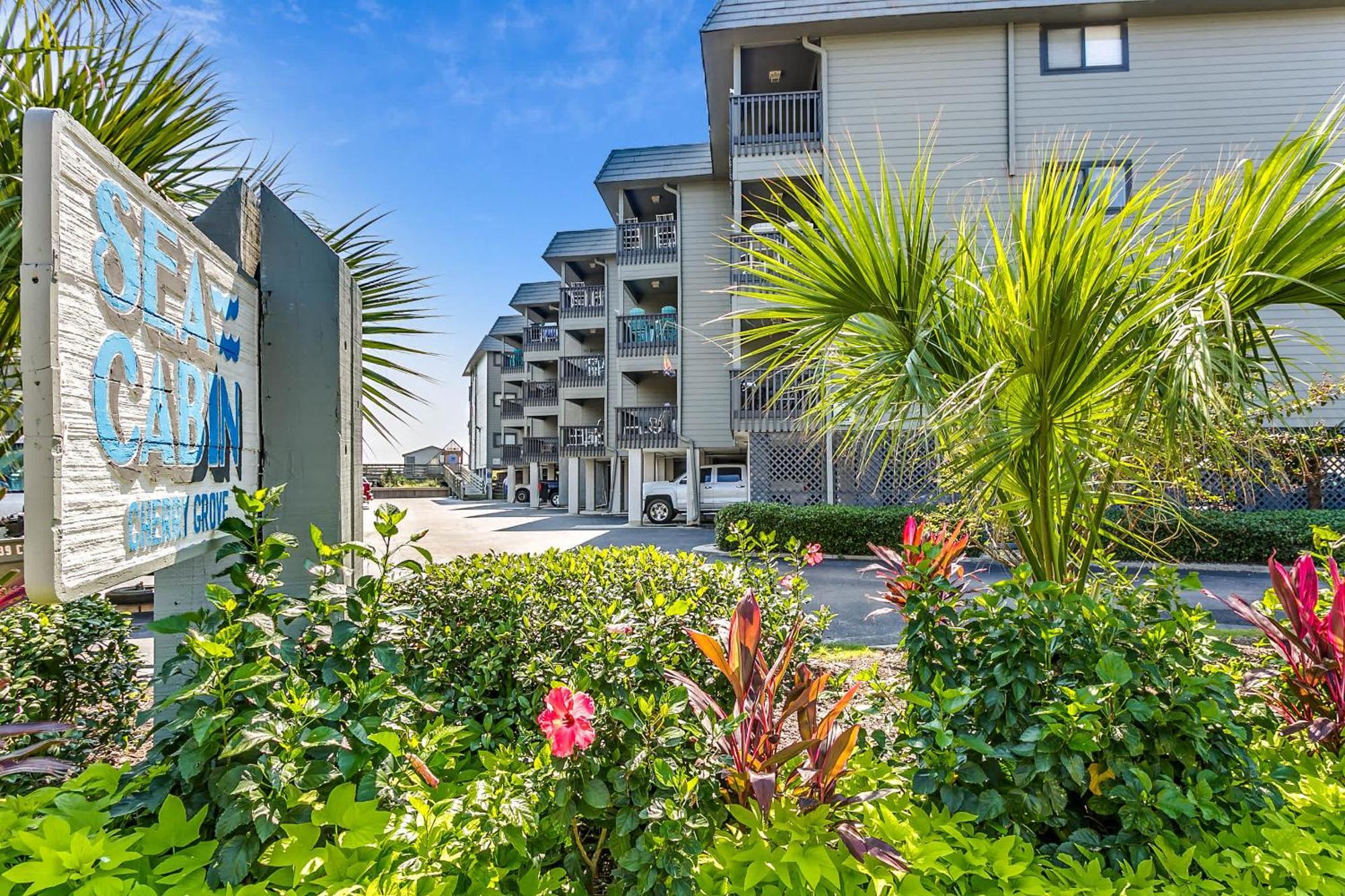 Drifty Daze Oceanfront W Pool Holiday home