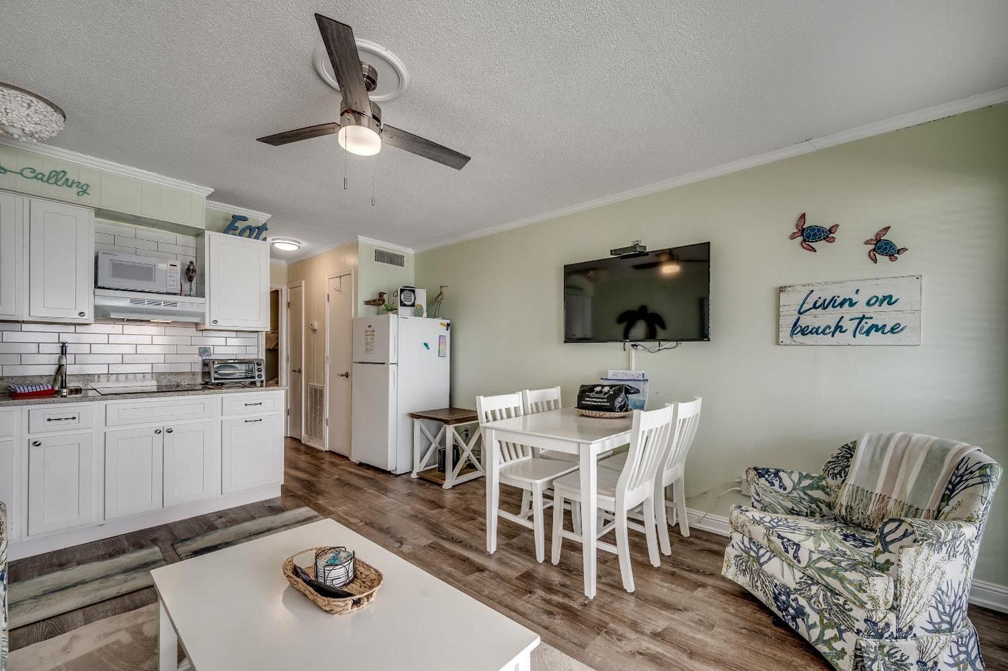 Drifty Daze Oceanfront W Pool Holiday home Myrtle Beach