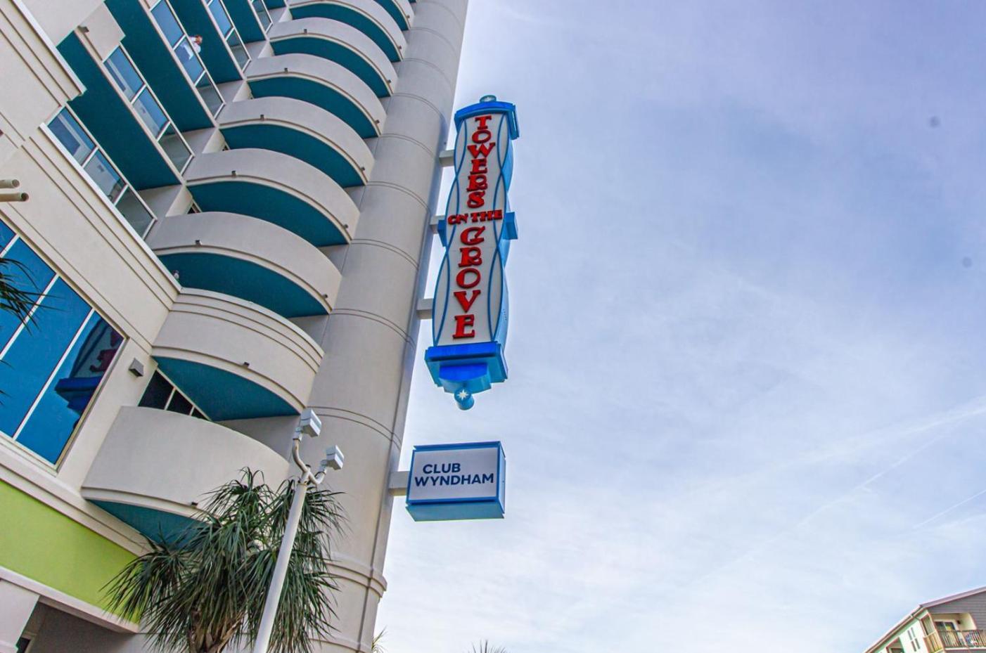 Towers On The Grove 724 Direct Oceanfront Sleeps 6 Guests Apartment Myrtle Beach
