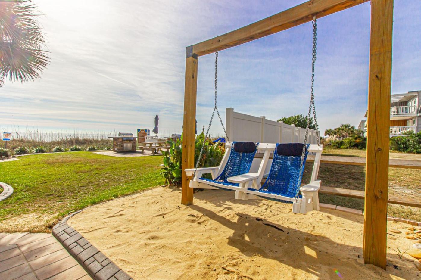 Apartment Towers On The Grove 724 Direct Oceanfront Sleeps 6 Guests *