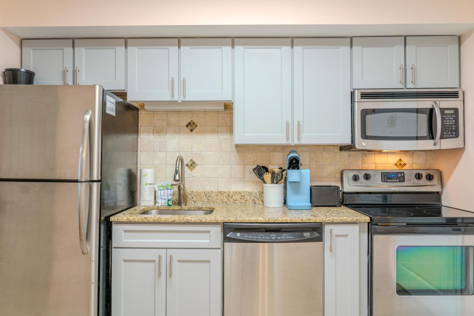 Towers On The Grove 724 Direct Oceanfront Sleeps 6 Guests *