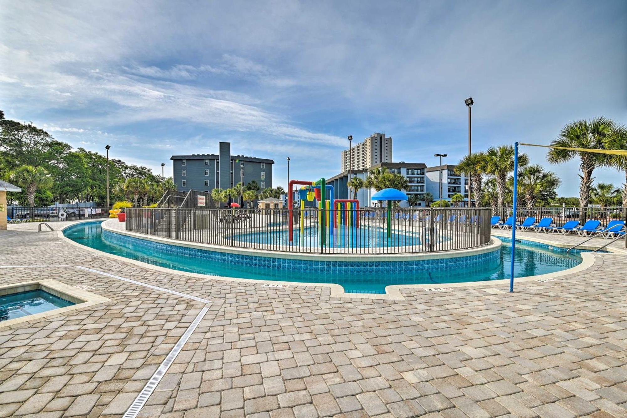 Ocean-view Balcony Myrtle Condo! *