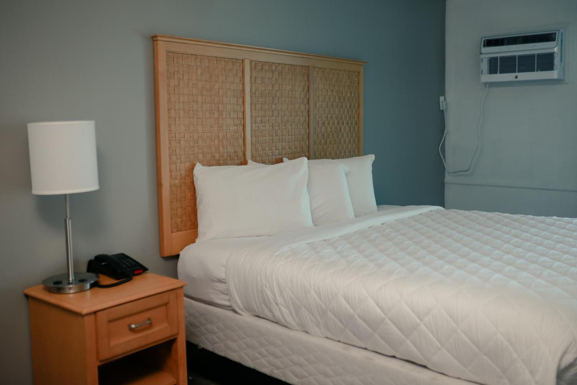 Southern Breeze Ocean Front Hotel Myrtle Beach
