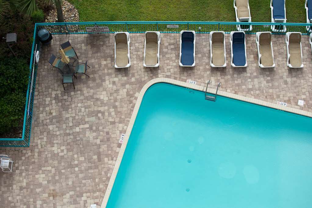 Sandcastle Oceanfront At The Pavilion 3* Myrtle Beach