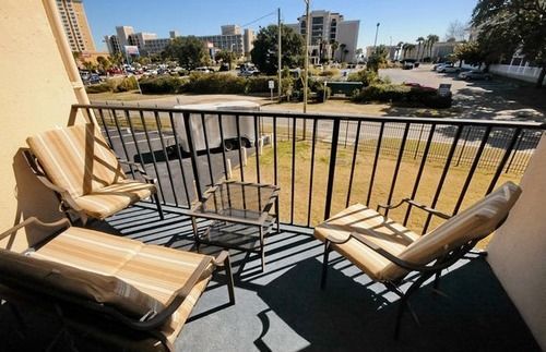 Units At Holiday Towers By Elliott Beach Rentals 3* Myrtle Beach