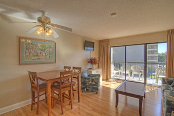 Apartment The Dunes Towers By Palmetto Vacation