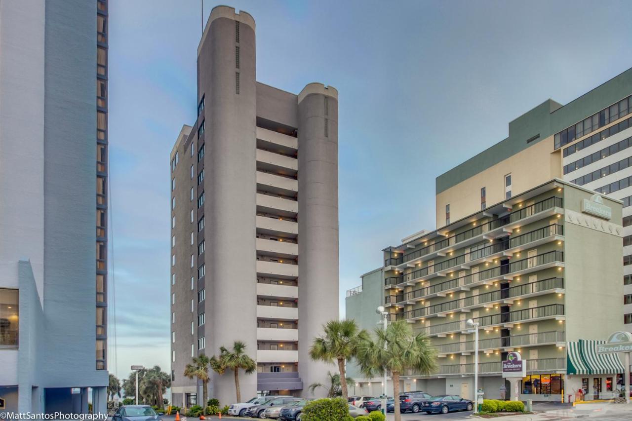 Bright Atmosphere Oceanfront Breakers Sailfish *