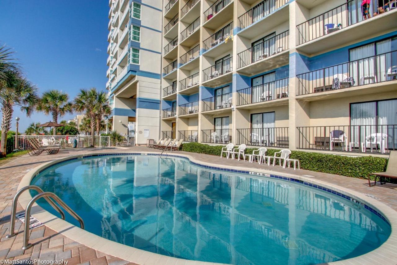 Corner Glass Oceanfront Unit With Spectacular Views Apartment *