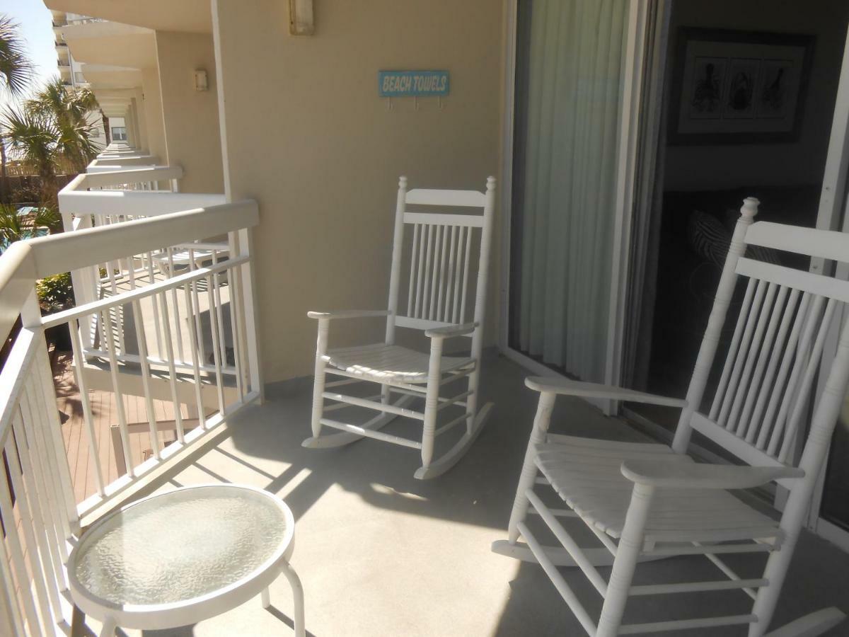 Apartment Water's Edge
