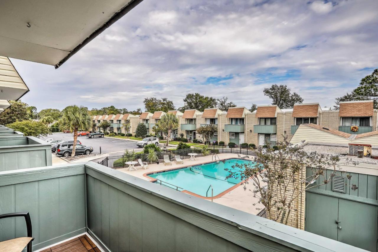 Holiday home Modern Townhome - 2 Blocks To Myrtle Beachfront!