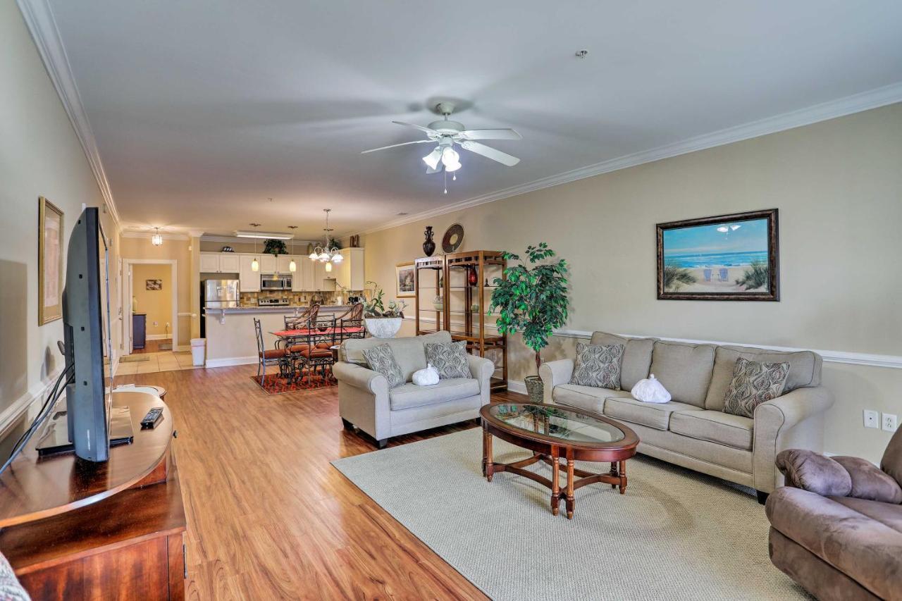 Elegant Myrtle With Pool And Porch! Myrtle Beach