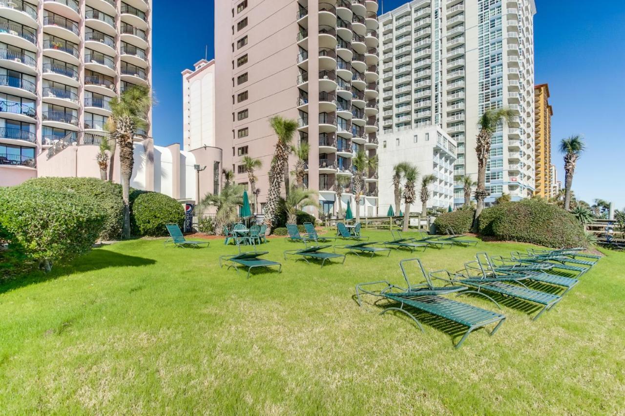 15-th Floor Ocean Front Views At Palms