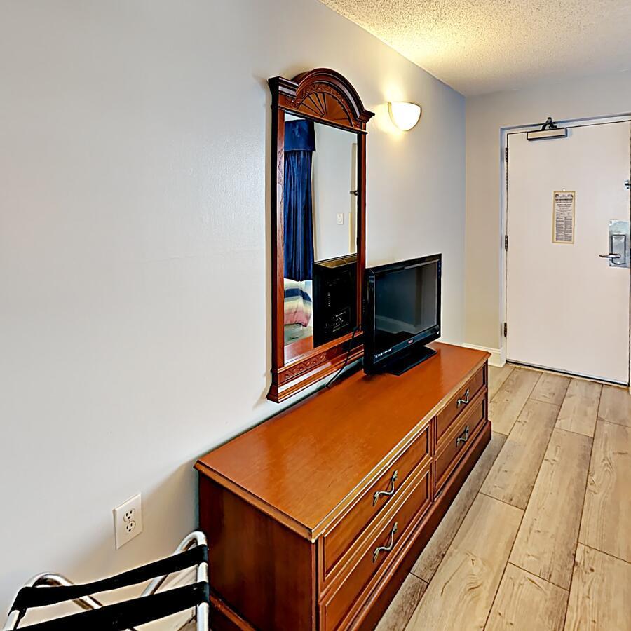 Vacation South Hotel 3*