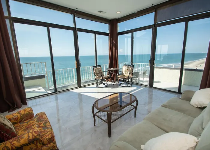 Sands Beach Club 1114 Penthouse By Palmetto Vacation Rentals
