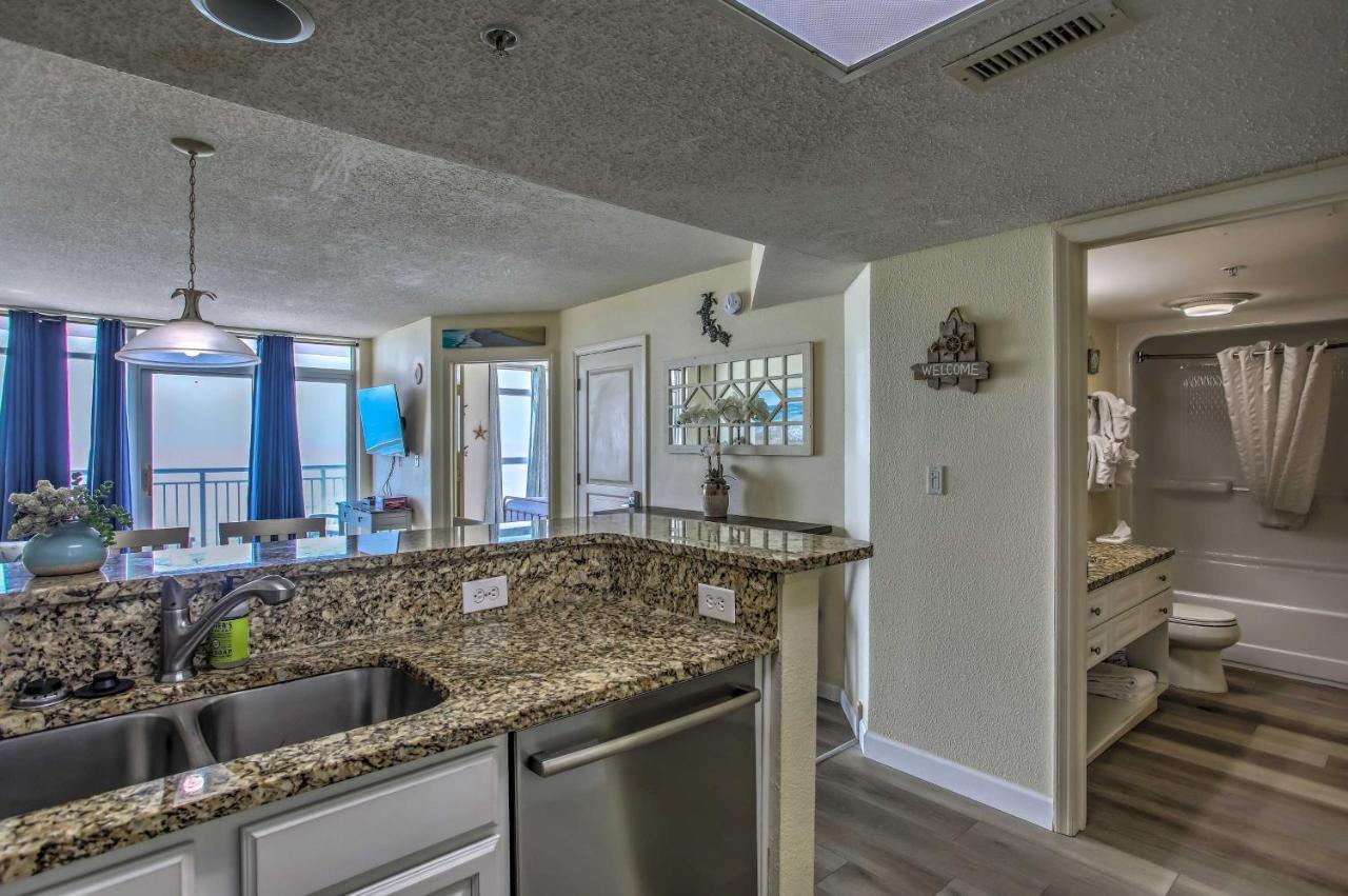 Apartment Bay Watch With Oceanfront Balcony And View *