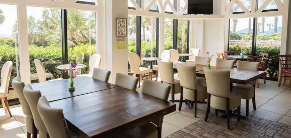 Colony Aparthotel *