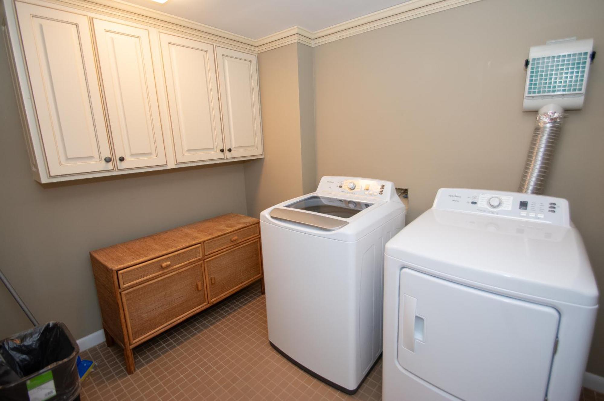 Sands Club 1114 Penthouse By Palmetto Vacation Apartment *