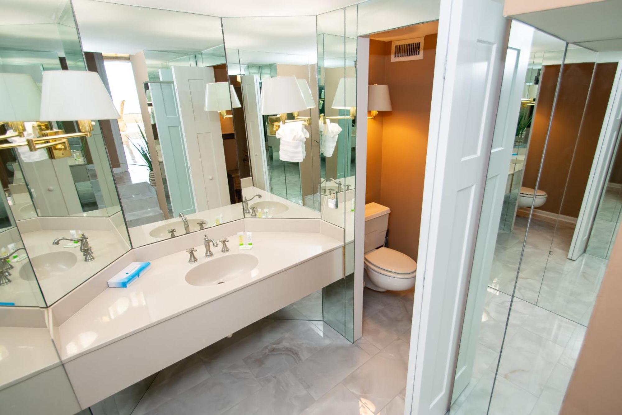 Sands Club 1114 Penthouse By Palmetto Vacation Apartment *