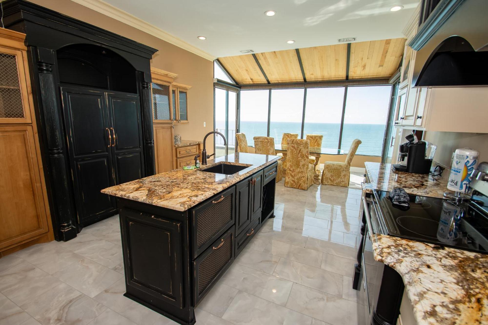 Sands Club 1114 Penthouse By Palmetto Vacation Myrtle Beach