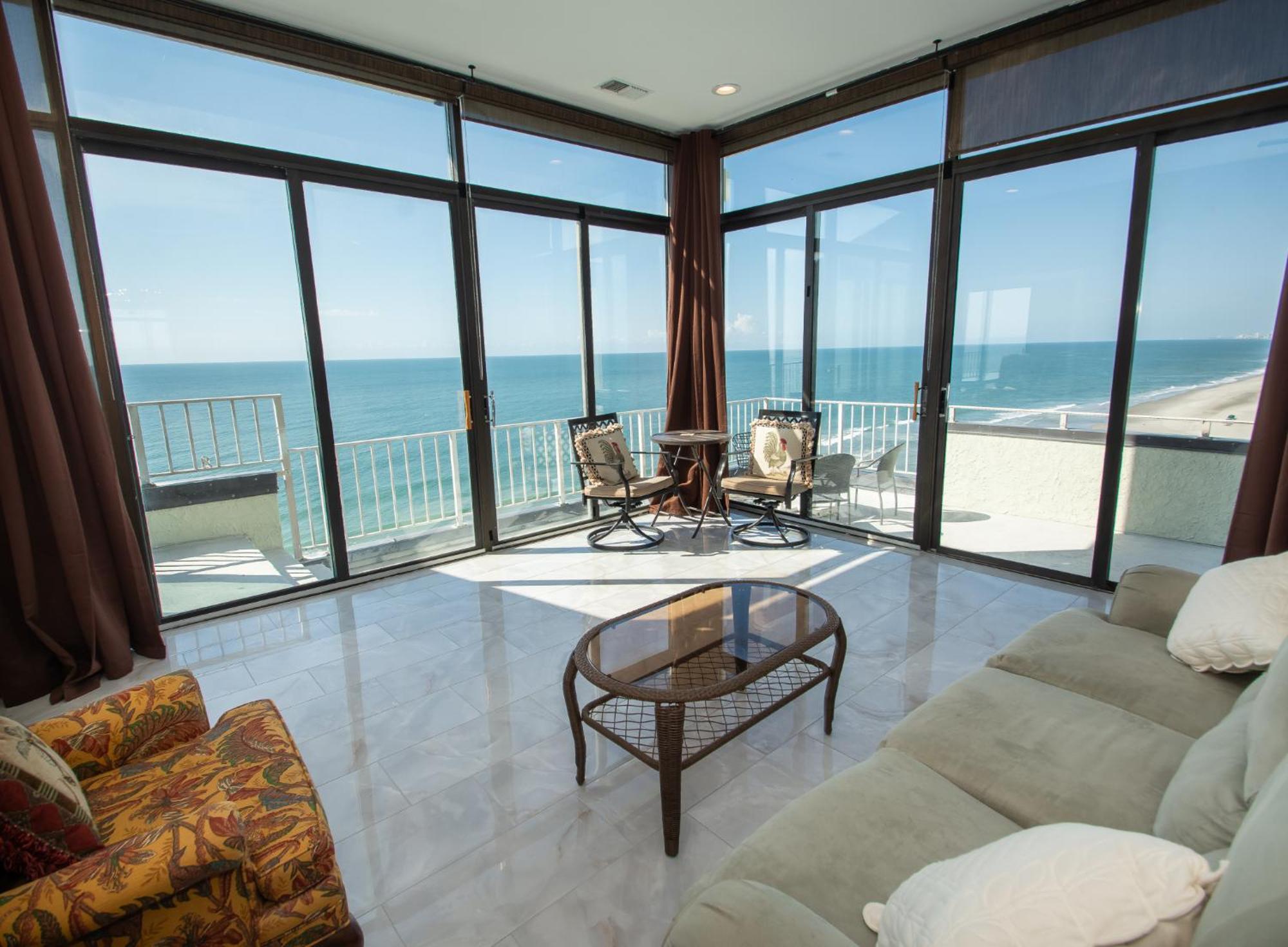 Sands Club 1114 Penthouse By Palmetto Vacation Apartment