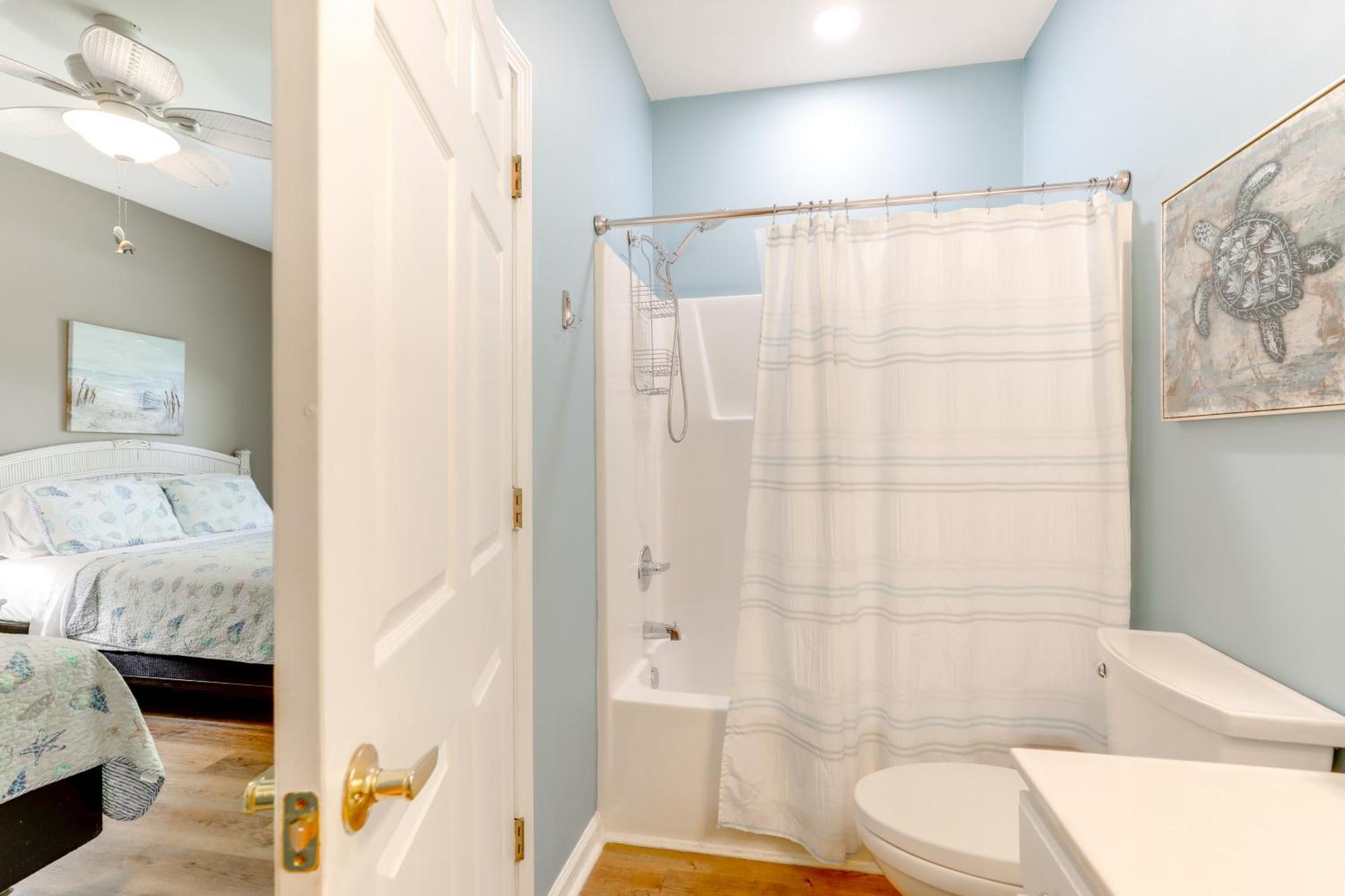 Apartment Savannah Shores Less Than 2 Mi To Beach! *