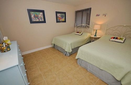 Units At Holiday Towers By Elliott Beach Rentals 3*