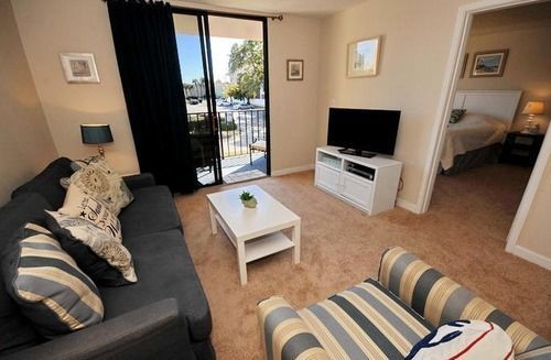 Units At Holiday Towers By Elliott Beach Rentals Hotel 3*