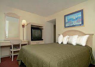 Quality & Myrtle Hotel 3*
