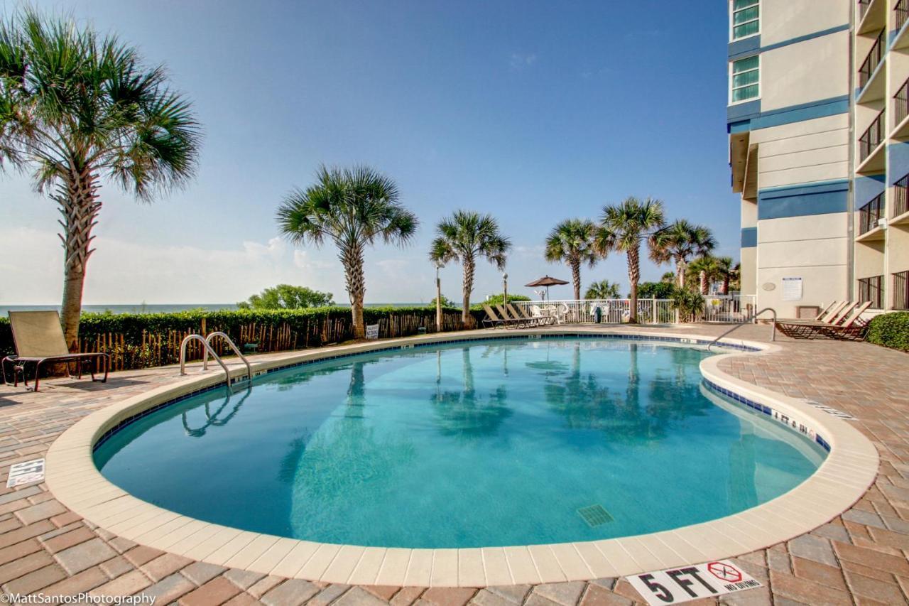 Apartment Corner Glass Oceanfront Unit With Spectacular Views *